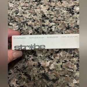 MAC Beam Liquid Blush in Apricot Jelly